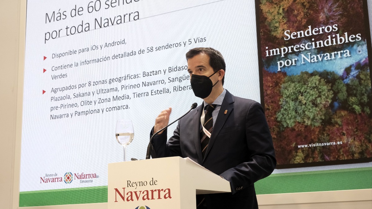 El consejero Irujo presenta en FITUR 2022 la app “Senderismo en Navarra” y la digitalización de las Vías Verdes - 20 de enero de 2022