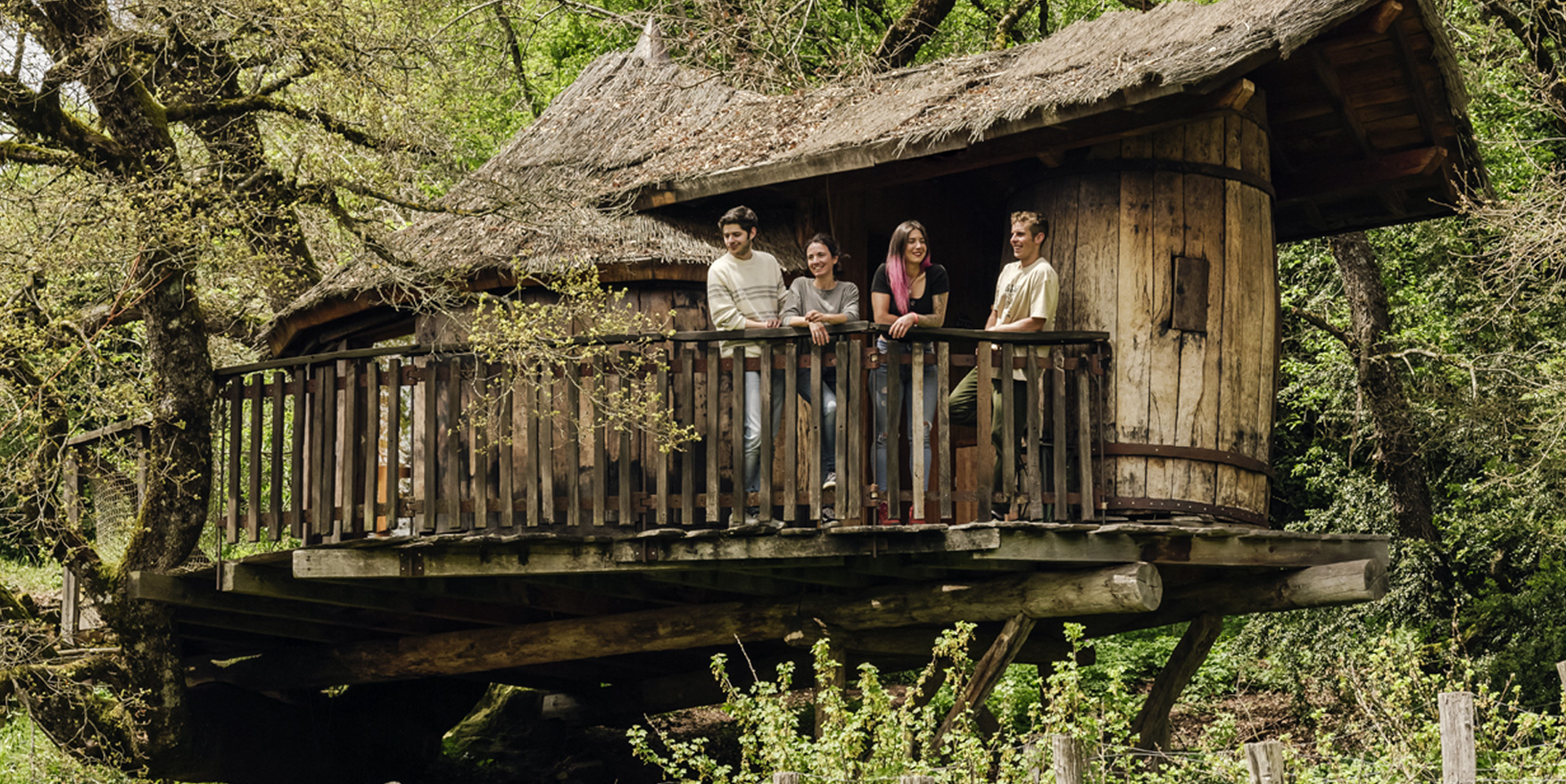 Fitur Navarra Fitur Navarra Nafarroan “Bestelako Turismoa” egin daitekeela erakusten duen “Beste aztarna” sail dokumentala prentsan aurkezteko saioa.